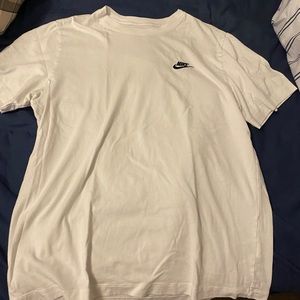 Nike t-shirt